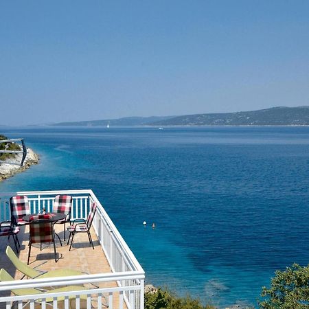 2 Bedroom Awesome Apartment In Drvenik Veliki المظهر الخارجي الصورة